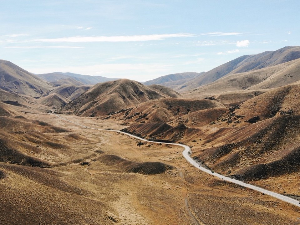 best Instagram spots in New Zealand  Lindis Pass